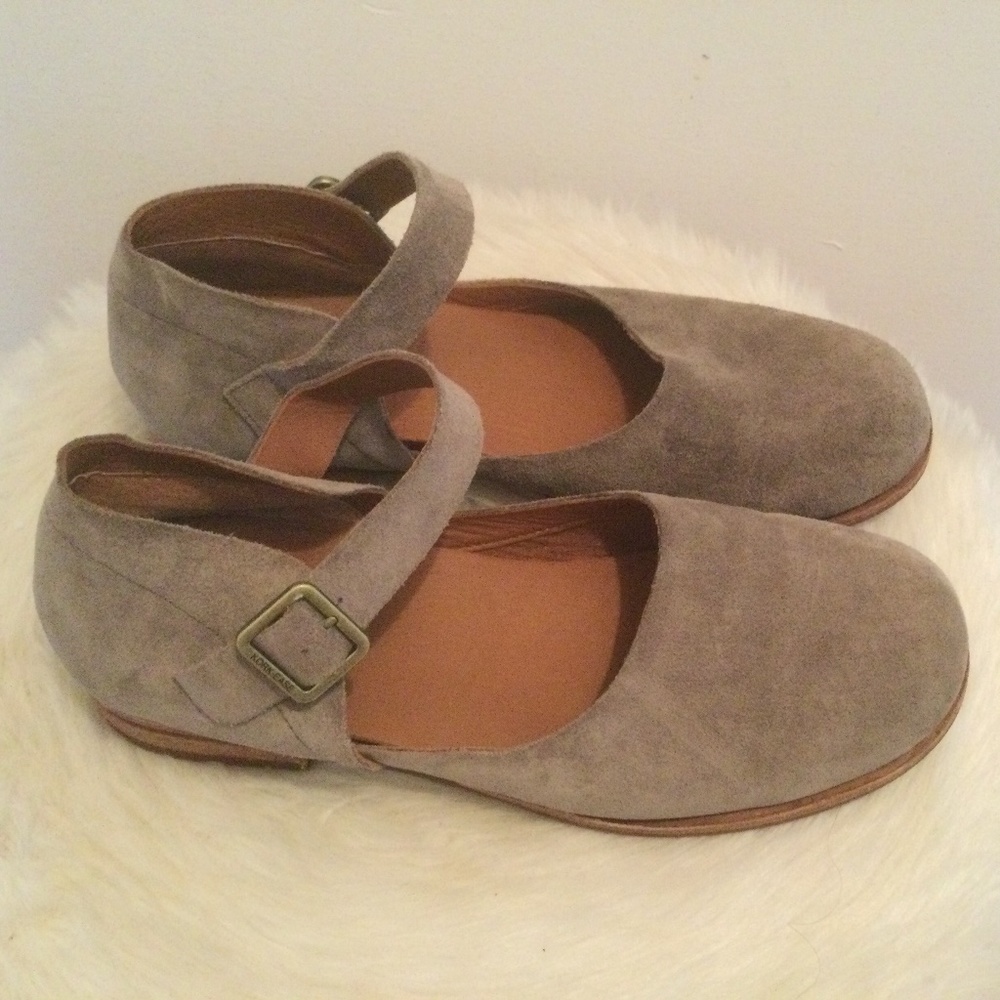 Kork -Ease Bellotta Taupe Suede Mary Jane Lug Sole Flats Women’s size 8.5